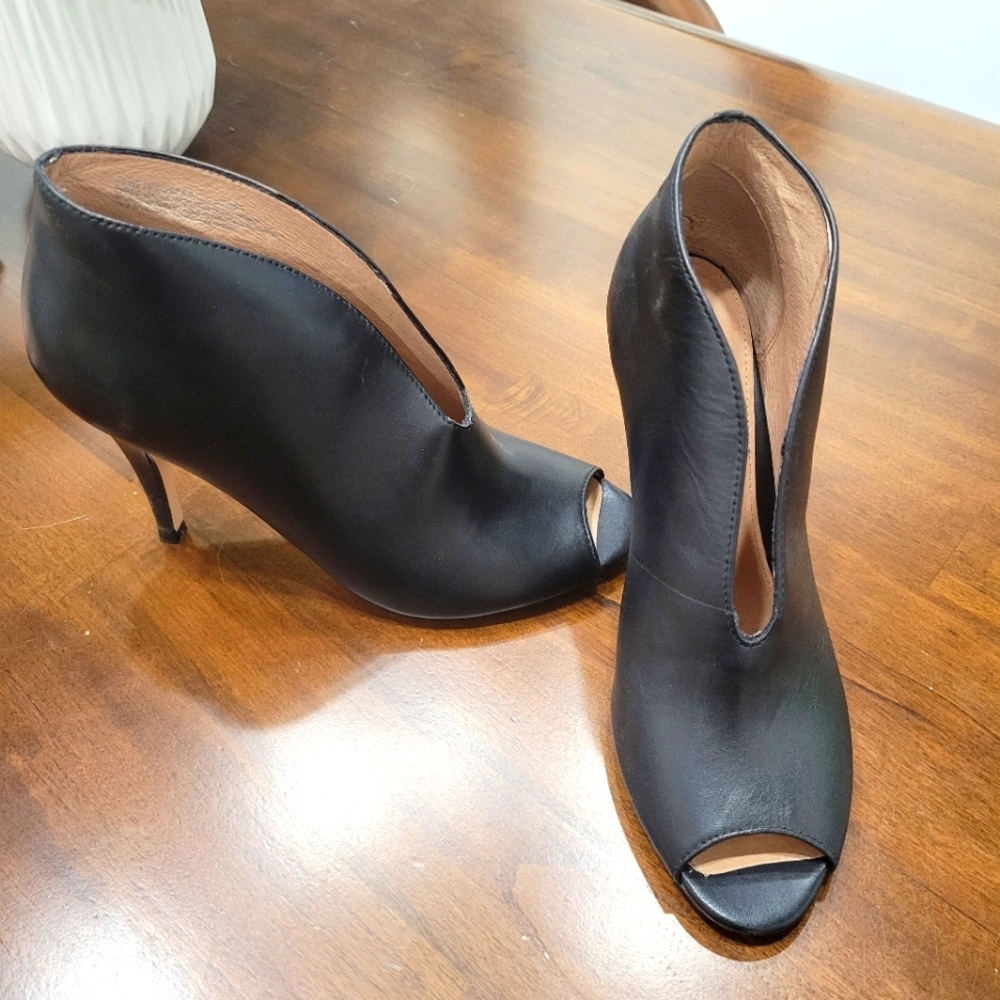 *Nordstrom Halogen high cut peep toe heeled booties
